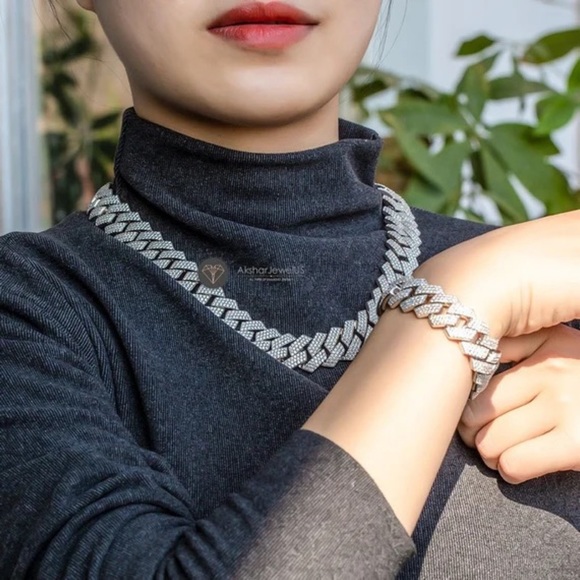 CERNUCCI • 14mm White Gold Baguette Cuban Necklace - Picture 8 of 9